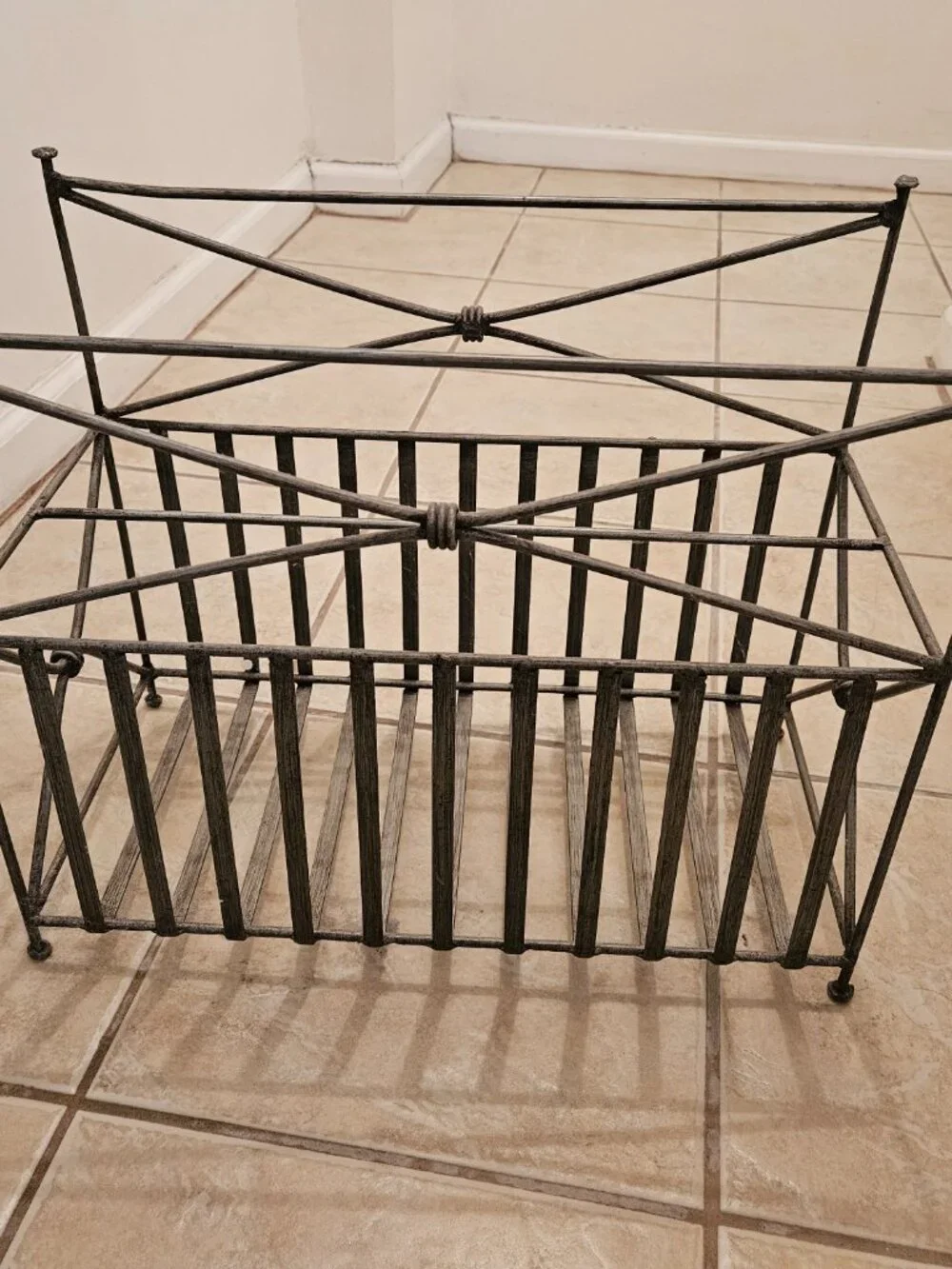Metal Magazine Rack